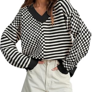 UNCLECAT Womens Striped Checkered Sweater