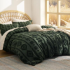 Bedsure Boho Tufted Green Comforter Set Queen Size, GentleSoft™ 3 Pieces Boho Farmhouse-Style Decor Bedding, Exquisite Bedding for All Seasons, 1 Bed Comforter, 2 Pillow Shams, 90x