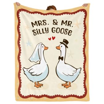 DOCRAGI Wedding Gifts for Couples 2026, Engagement Gift for Newly Engaged Couple, Bridal Shower Gifts for Bride to Be, Newlywed Mr and Mrs Gifts Bride to Be Gifts, Throw Blanket 60 * 50