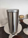 SONGMICS LTB031EZ02 Round Trash Can with 15 Trash Bags, Metal Pedals, Removable Plastic Bucket, Handle, Soft Close Lid, Stainless Steel, 30 L, Silver LTB031EZ02