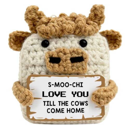 Till The Cows Come Home Crochet Highland Cow Keepsake Gifts for Couples, Handmade Emotional Support Pocket Sweet Gifts for Girlfriend Boyfriend, Love Desk Decor for Birthday Long Distance Relationship