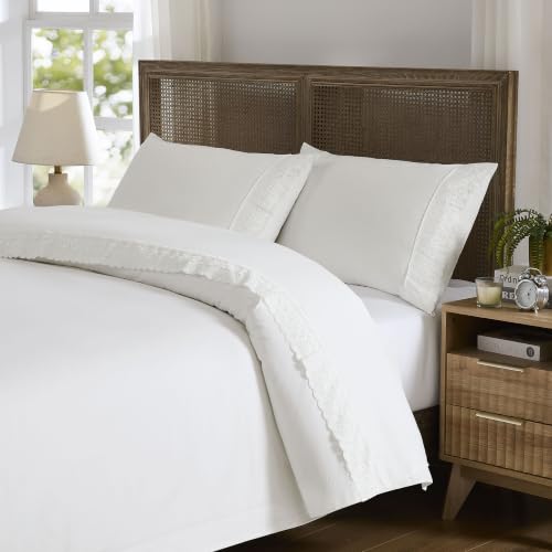 Weenmee Soft Microfiber Eyelet Lace Embroidery 4 Piece Sheet Set - Luxurious Microfiber Bed Sheets - Includes Flat Sheet, Fitted Sheet with Deep Pockets, & Pillowcases(Soft White Full)