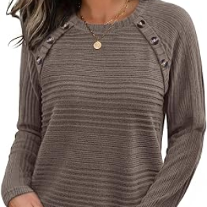 SAMPEEL crewneck sweaters