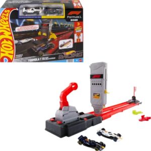 Hot Wheels Racing Formula 1 Grid Start Track Set with 2 Die-Cast Cars