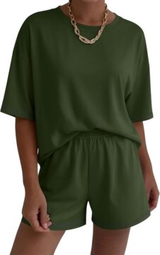 at Amazon!!!Ekouaer Lounge Pajama Sets