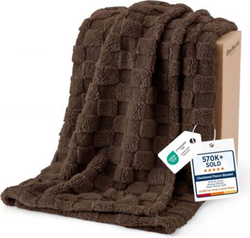 Bedsure Checkered Soft Cozy Fall Throw Blanket for Couch, Brown,50"×60"